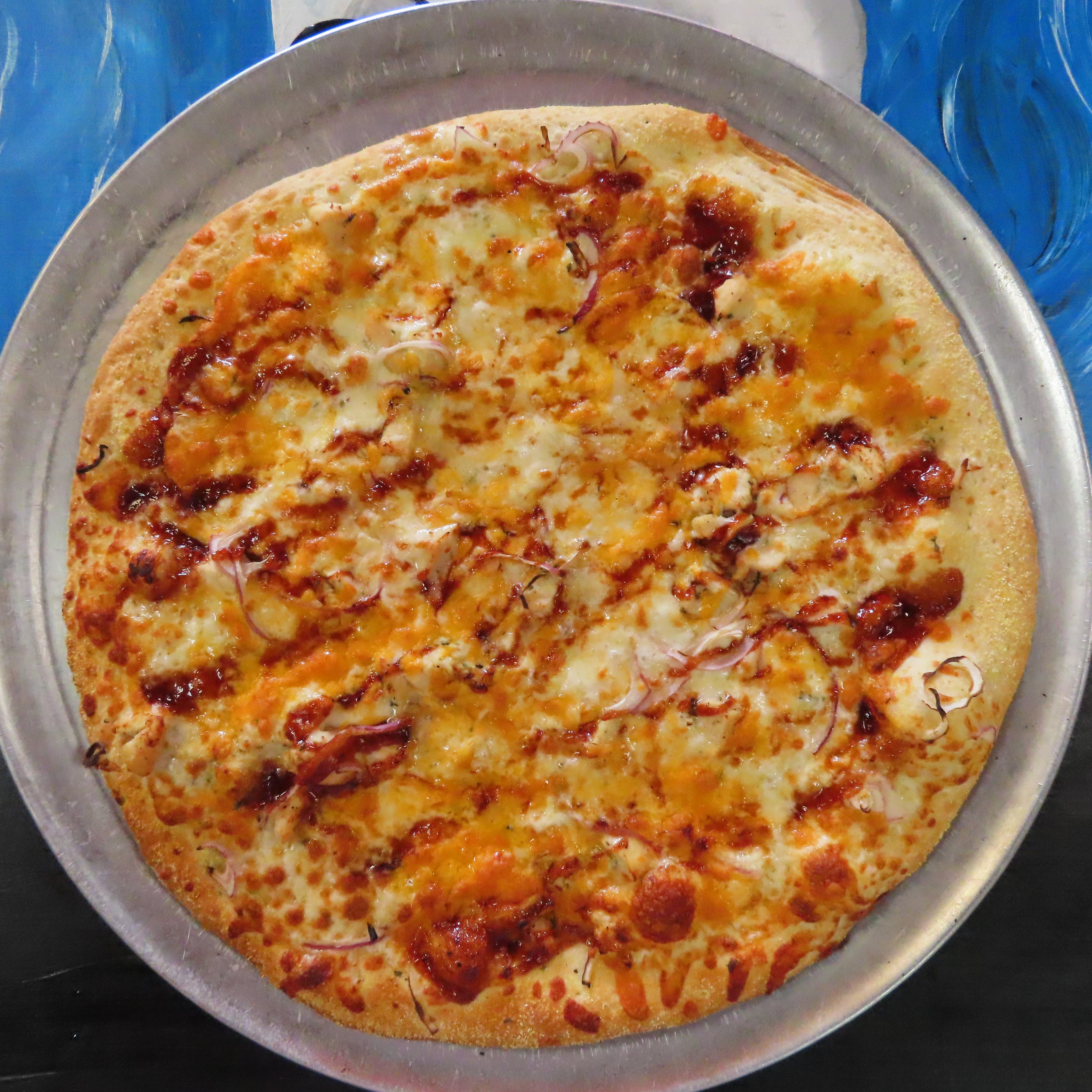 Order BBQ Grilled Chicken Pizza - Medium 12" food online from The Pizza Guy store, Dallas on bringmethat.com