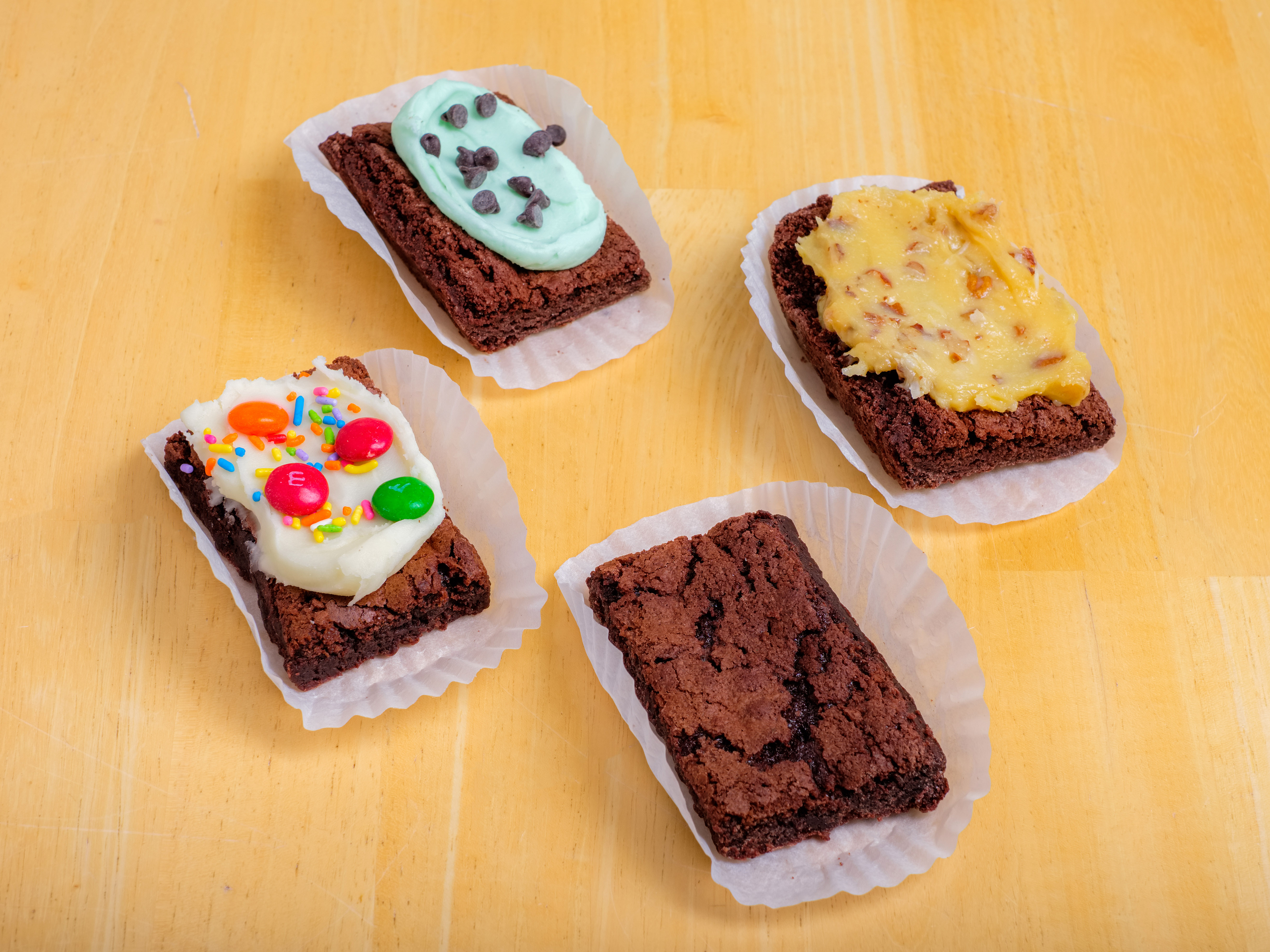 Order Brownies food online from Pat-A-Cakes And Cookies Too store, Westfield on bringmethat.com