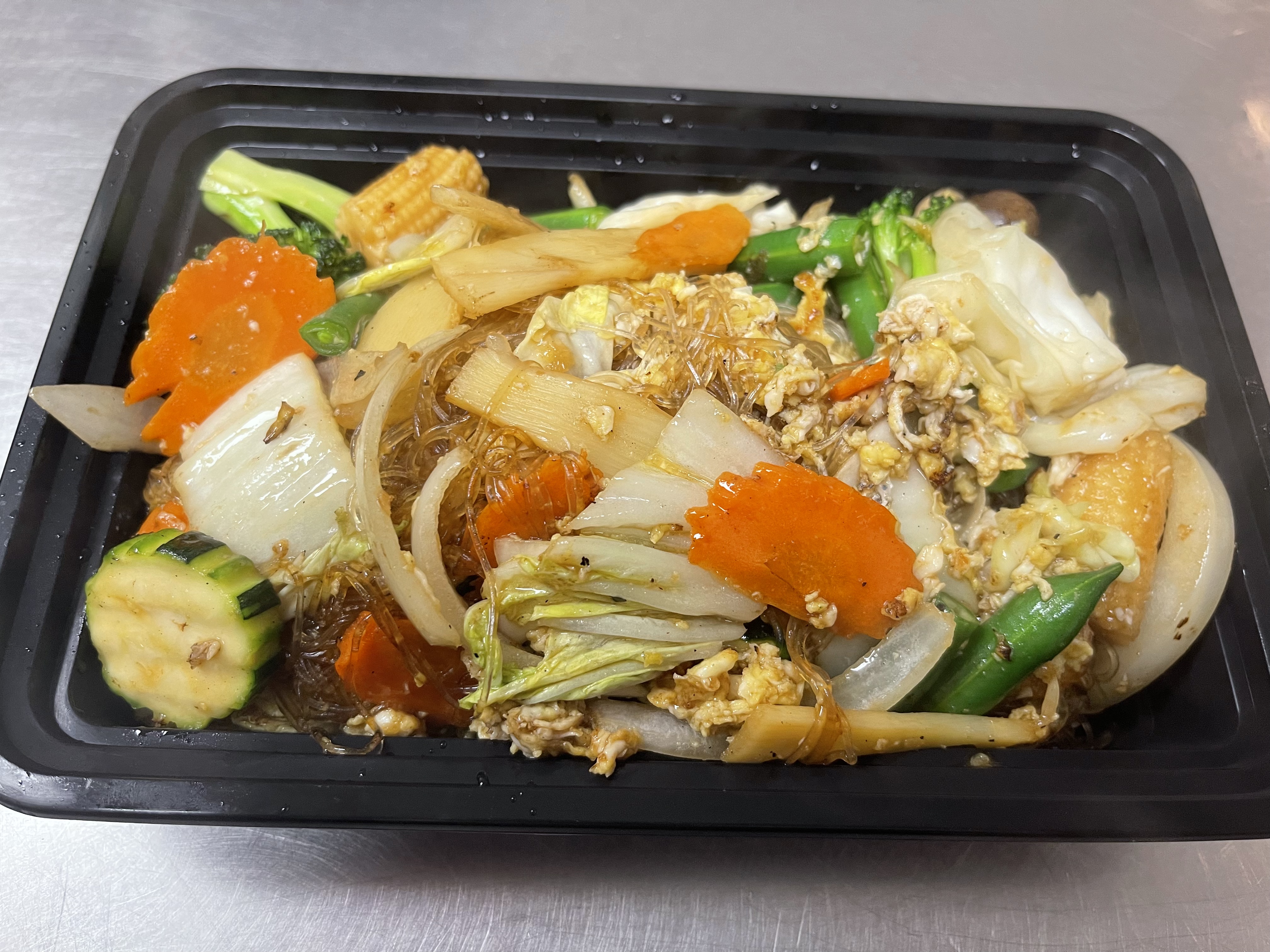Order Pad Woon Sen food online from Mint Garden Thai Restaurant store, Sherman Oaks on bringmethat.com