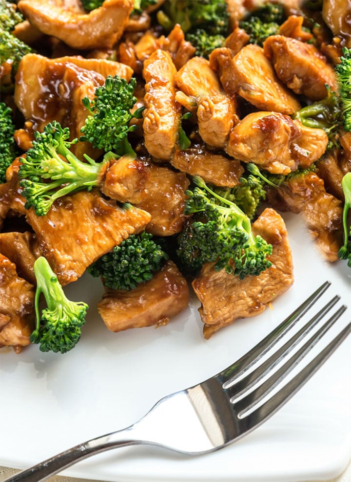 Order 75. Chicken with Broccoli food online from Chen's Yummy House store, Dumont on bringmethat.com