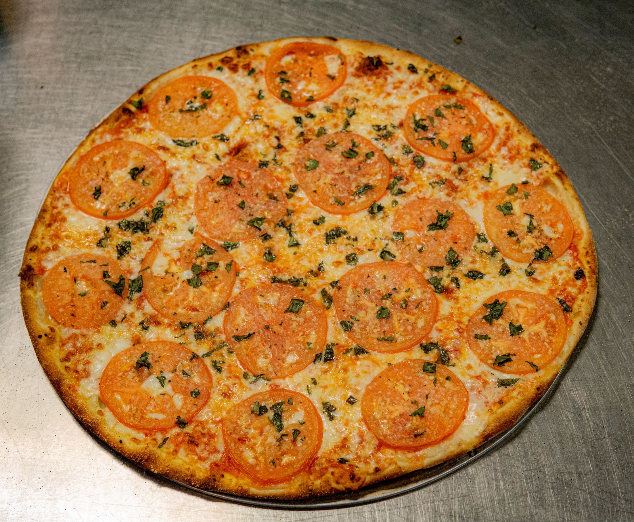 Order Tomato Basil Pizza food online from Speederia Pizzeria store, Redwood City on bringmethat.com
