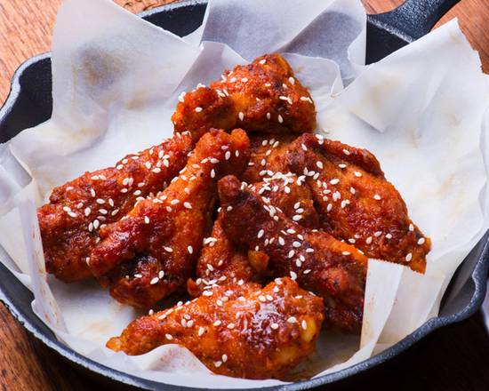 Order Sweet and Sour Chicken Wings food online from Fried Chicken Savage store, San Francisco on bringmethat.com