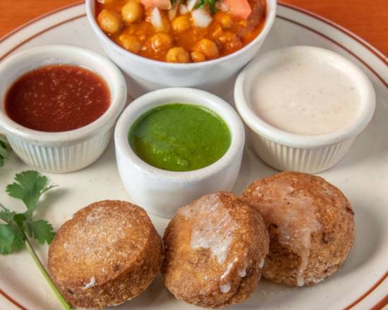 Order Aloo Tikki Chaat food online from Bollywood bites store, Los Angeles on bringmethat.com