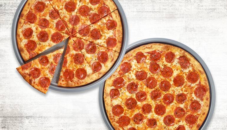 Order Pizza Duo Bundle food online from Pasqually's Pizza & Wings store, Harlingen on bringmethat.com