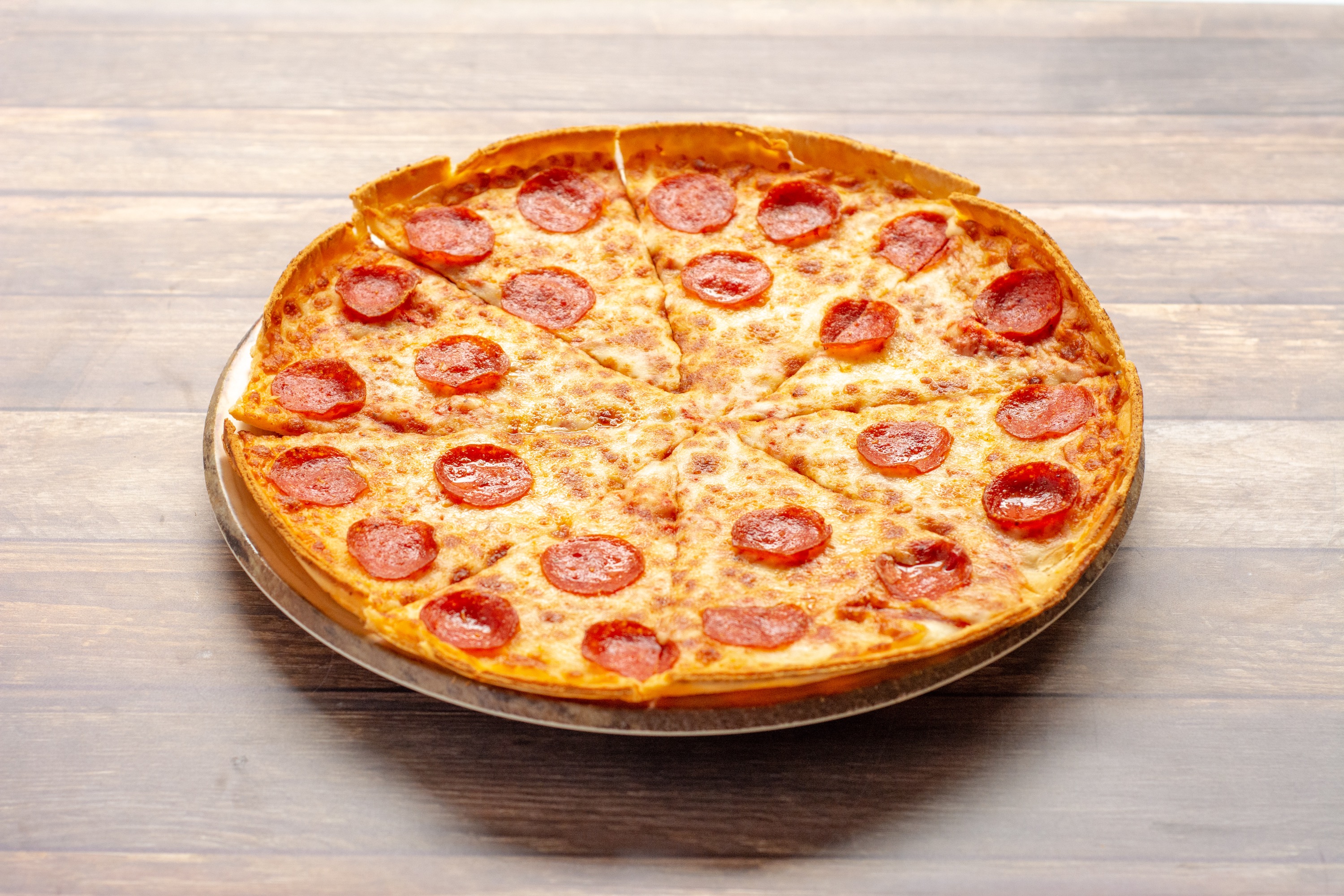 Order Thin Crust Pepperoni Pizza food online from Piara Pizza store, Los Angeles on bringmethat.com