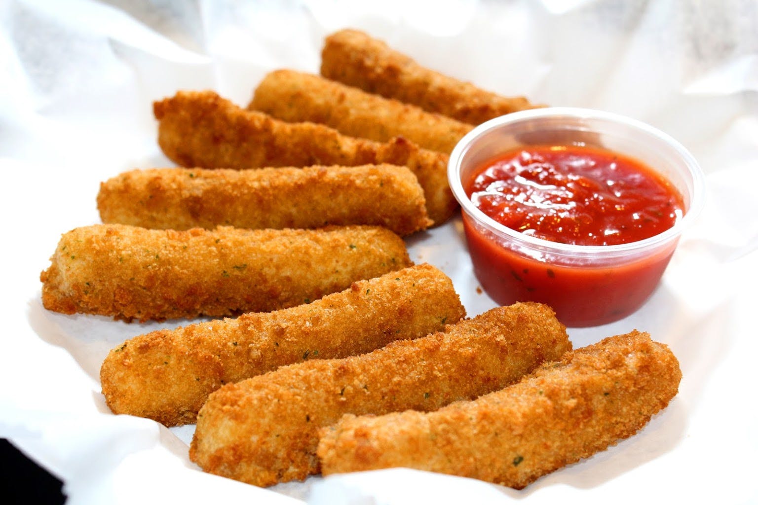 Order Mozzarella Sticks - Small (6 Pieces) food online from Chicago Pizza & Pasta store, St Charles on bringmethat.com