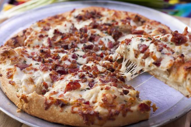 Order Wick's Bacon Chicken Ranch Pizza food online from Wick Pizza Parlor & Pub store, Louisville on bringmethat.com