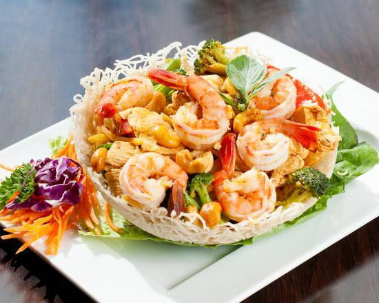 Order GOLDEN BASKET food online from Pure Thai store, San Diego on bringmethat.com