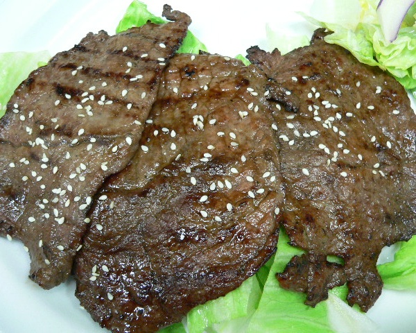 Order 80. Mongolian Beef Steak food online from Siam Bay Thai Cuisine store, El Segundo on bringmethat.com