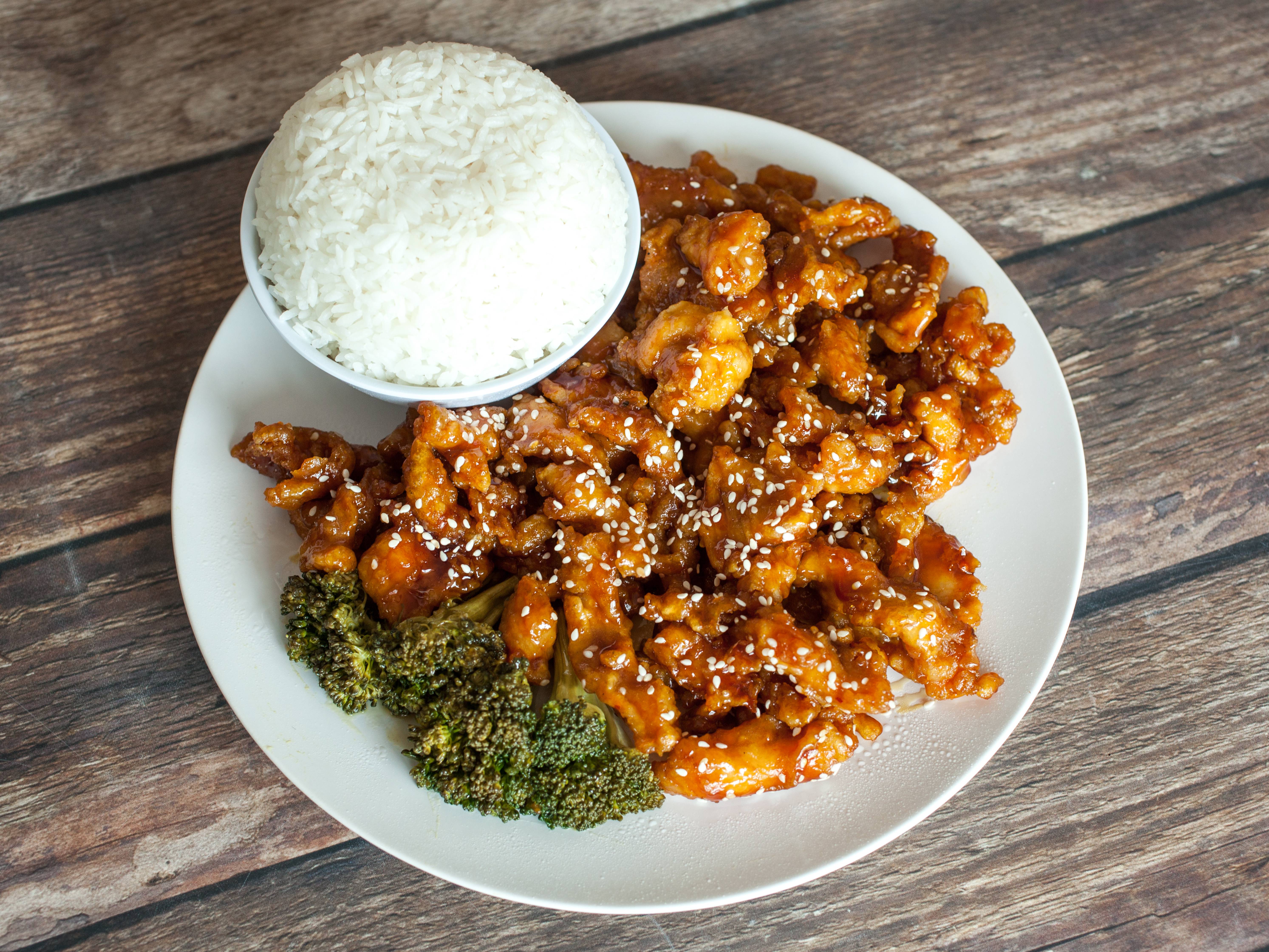 Order C6. Sesame Chicken food online from Great Wall China store, Tucson on bringmethat.com