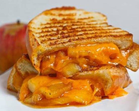 Order Chipotle Turkey Grilled Cheese food online from Soup Kettle Grille store, Meridian on bringmethat.com