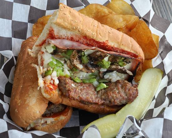 Order Flo's Deluxe Sub food online from Flo Pizzeria Ristorante store, Plainfield on bringmethat.com