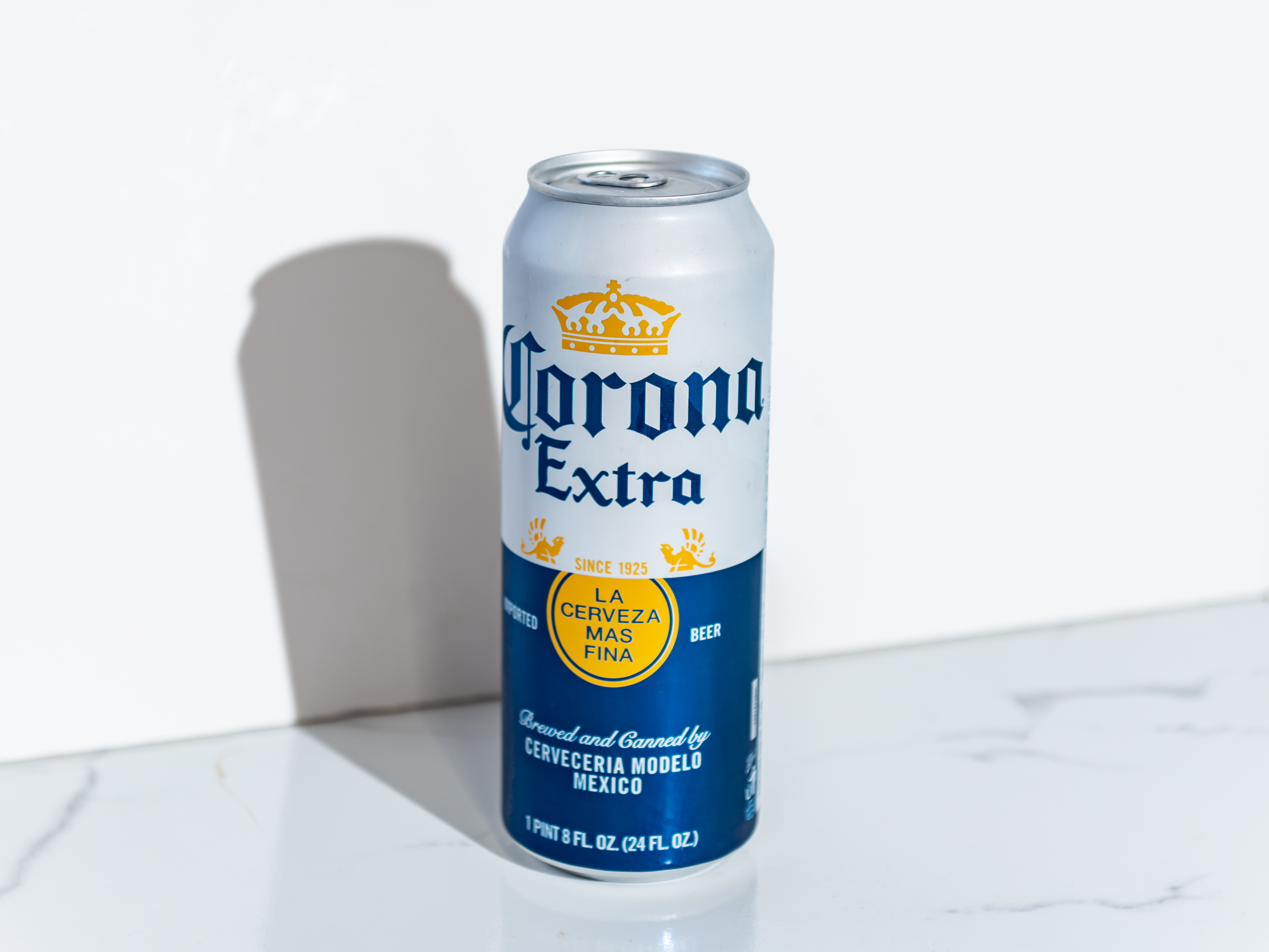 Order Corona Extra Mexican Lager Beer food online from Kopper Keg Liquor store, Los Angeles on bringmethat.com