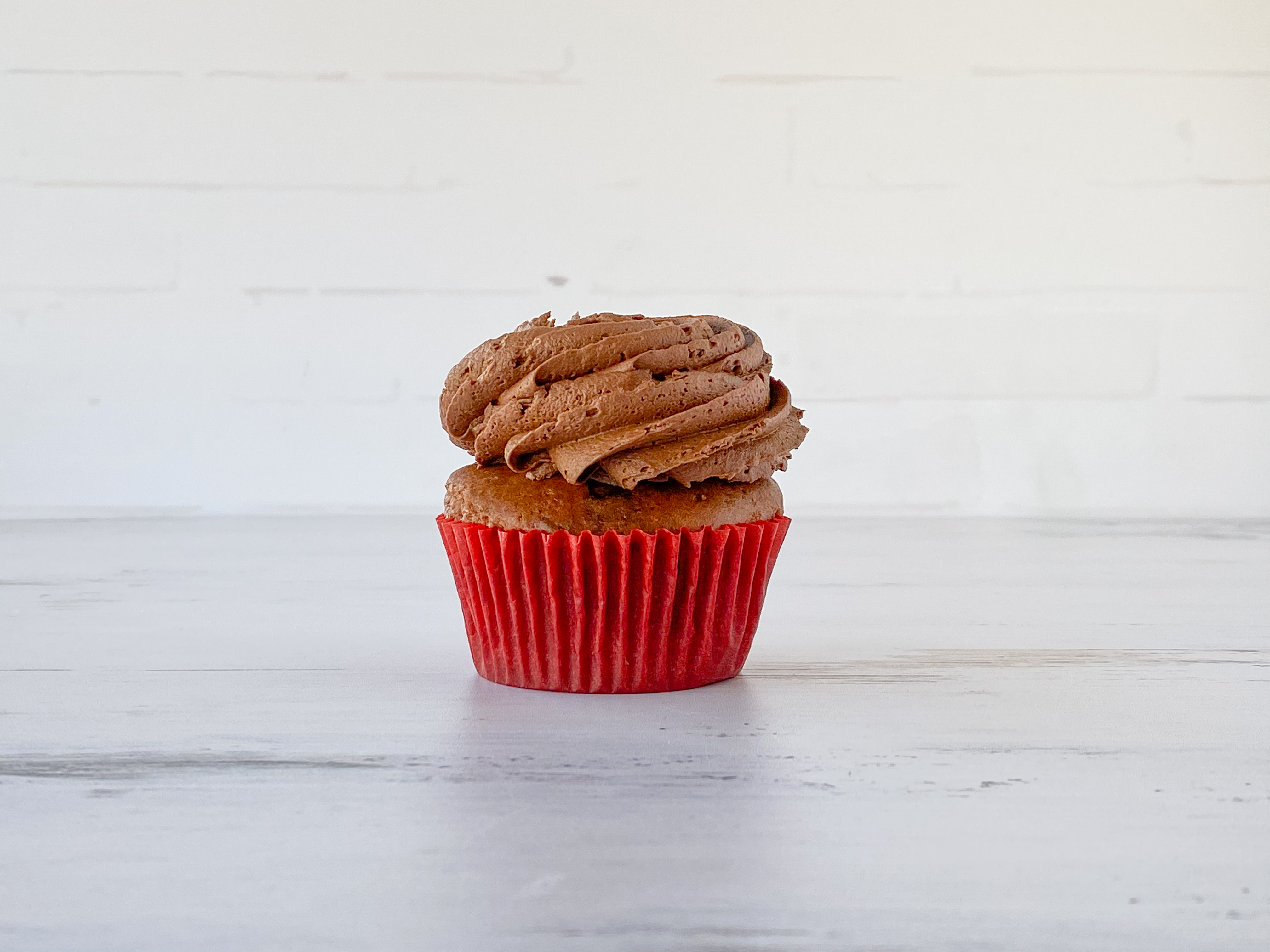 Order Gluten Friendly Cupcake food online from Cute Cakes store, Escondido on bringmethat.com