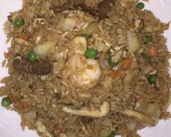 Order Combination Fried Rice food online from Hunan Cafe store, Alexandria on bringmethat.com