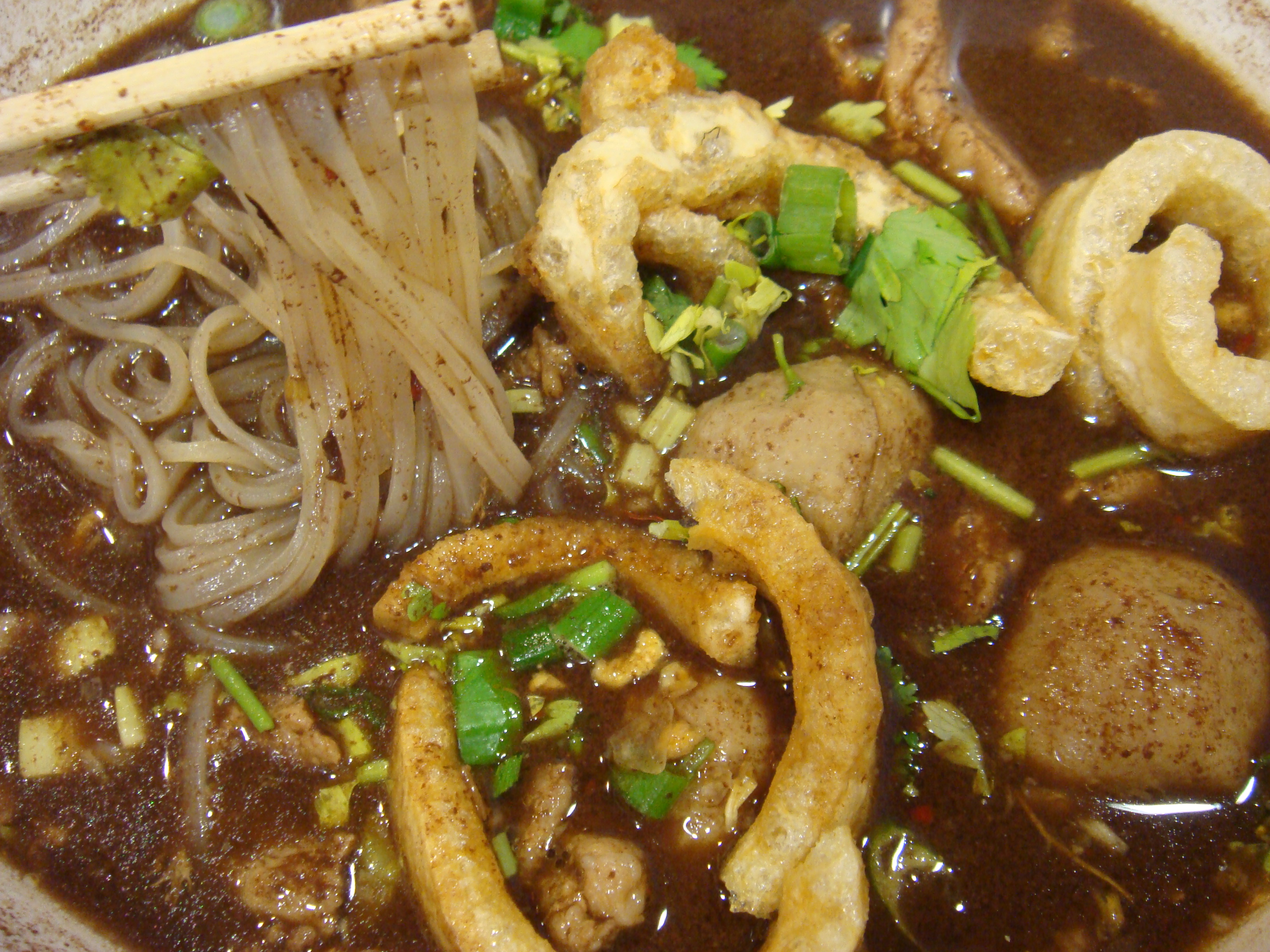 Order Boat Noodle Soup food online from Rod Thai Family Taste Thai Restaurant store, Boston on bringmethat.com