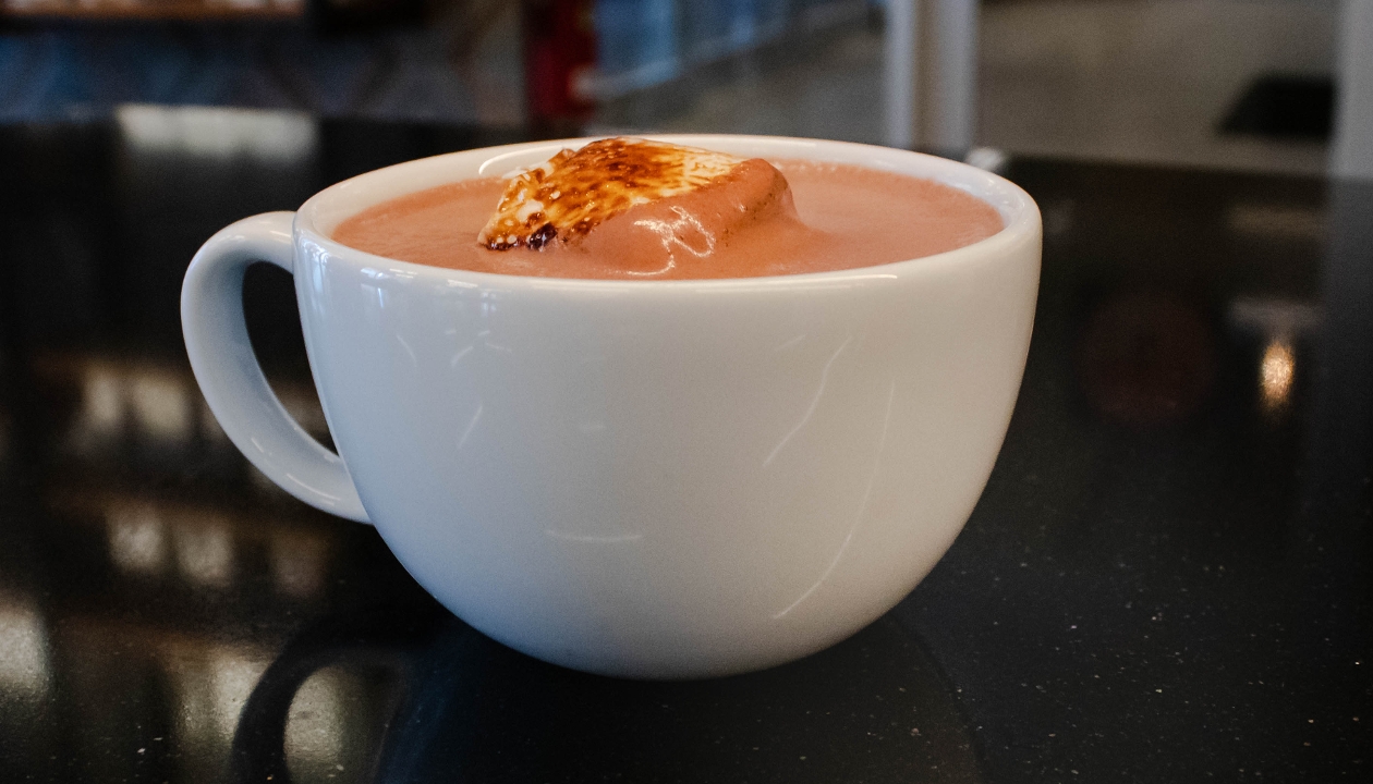 Order Hot Chocolate (10oz) food online from Sparrow Coffee store, Naperville on bringmethat.com
