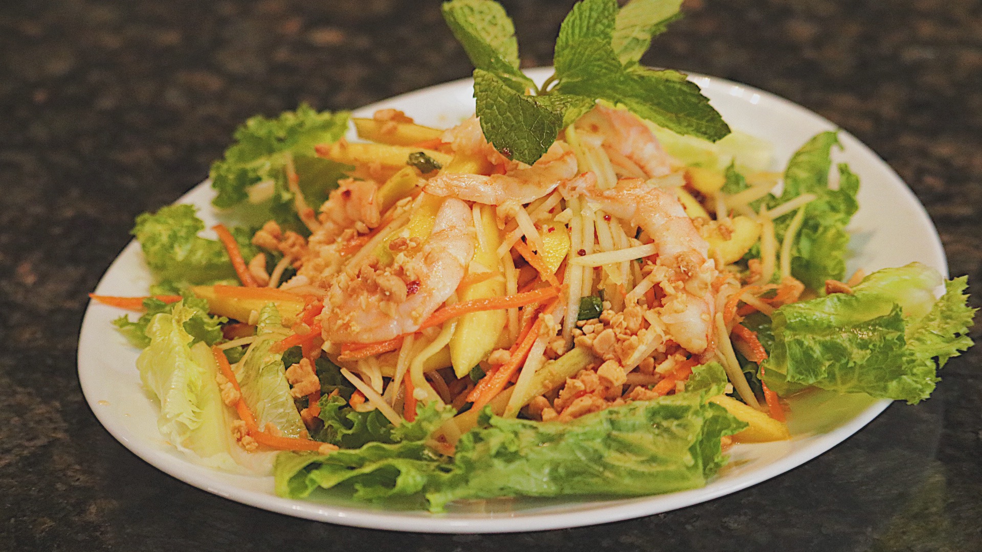 Order Palace Mango Salad food online from Viet Palace Restaurant store, Pittsburg on bringmethat.com
