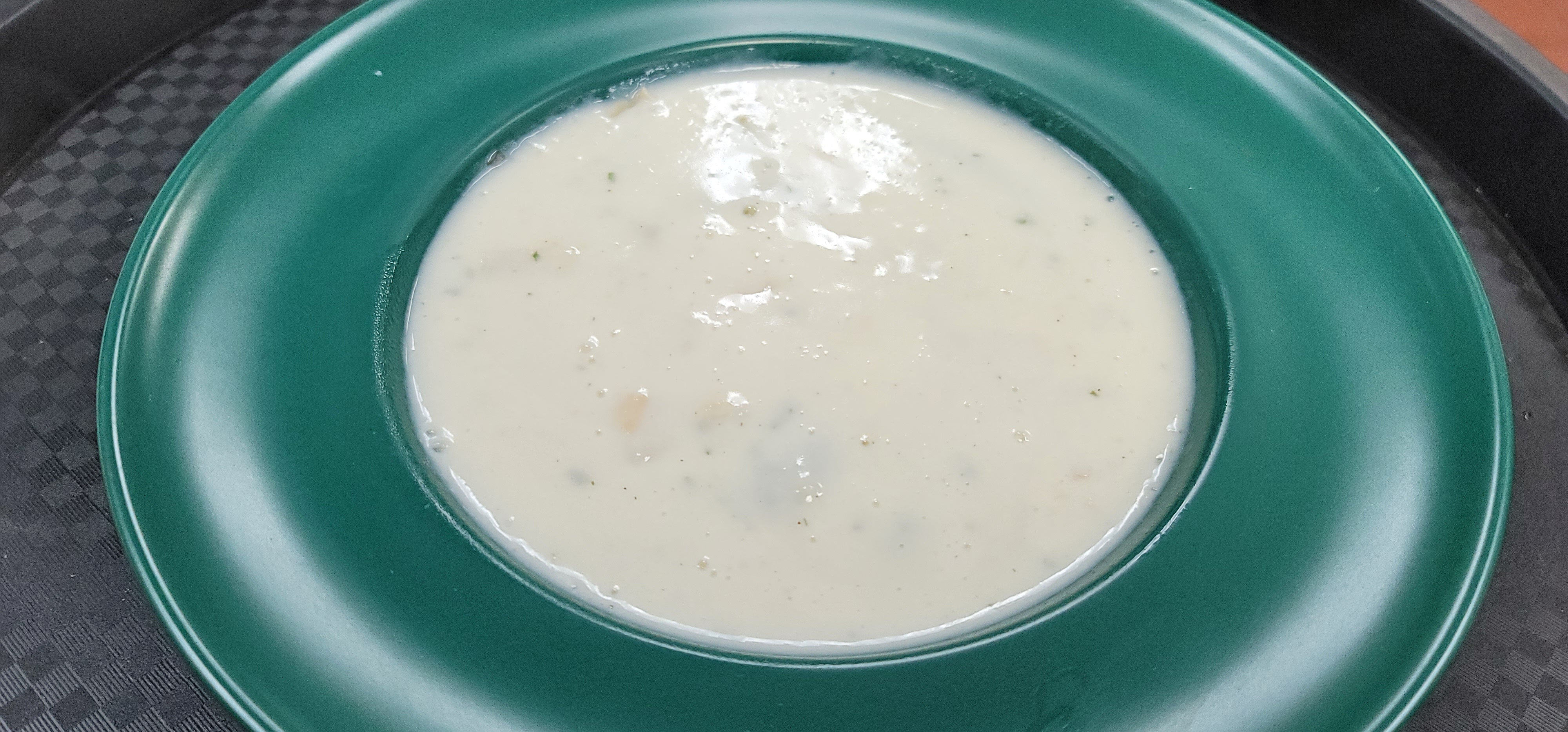 Order New England Clam Chowder Soup food online from La Juicy Seafood store, St. Louis on bringmethat.com