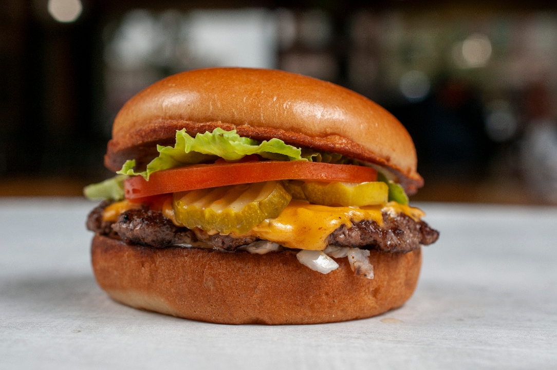Order Cheeseburger food online from Big Al Burgers & Dogs store, Fort Collins on bringmethat.com