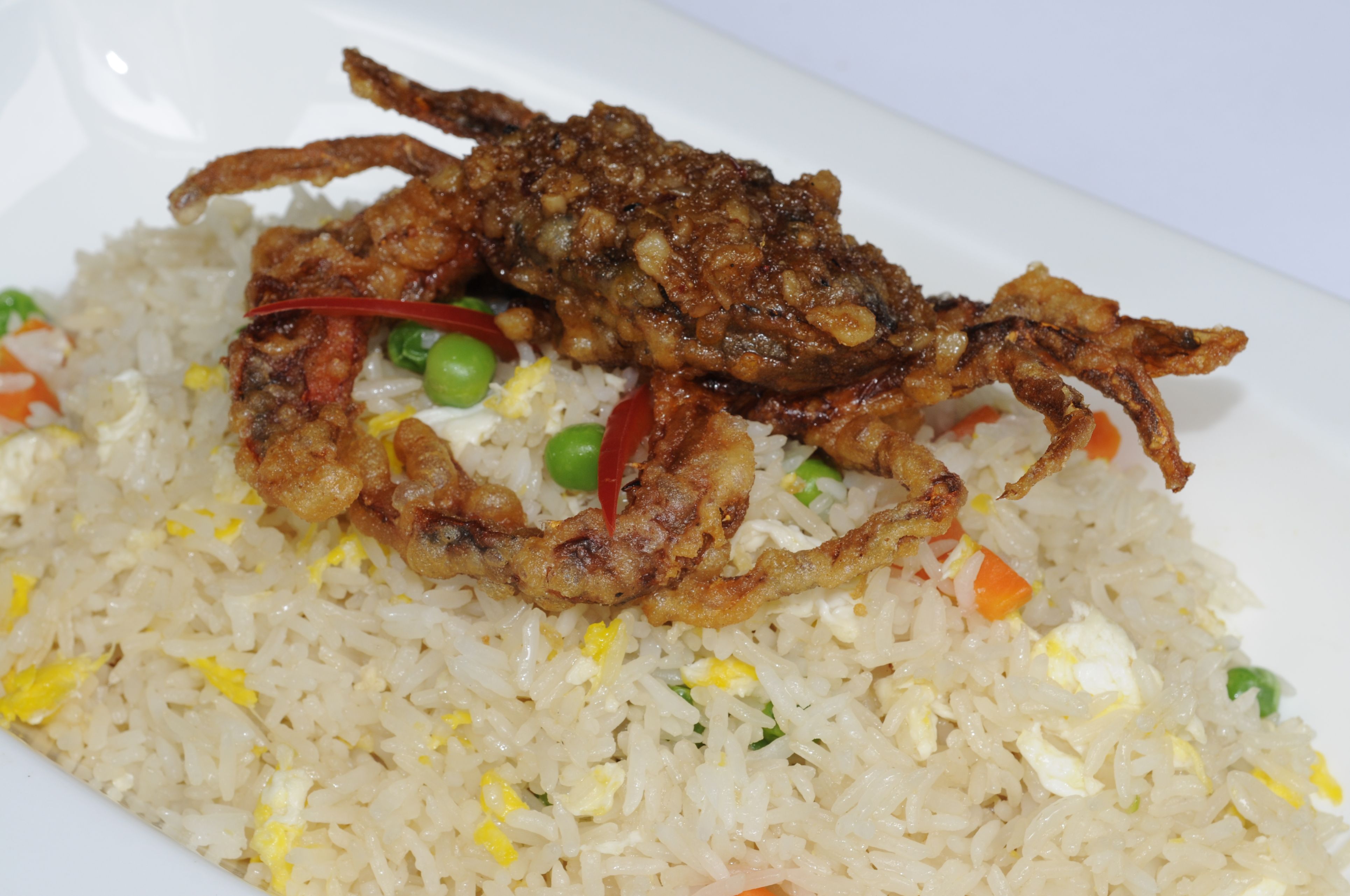 Order 36. Soft Shell Crab Fried Rice food online from Thai Chef 2 store, San Francisco on bringmethat.com