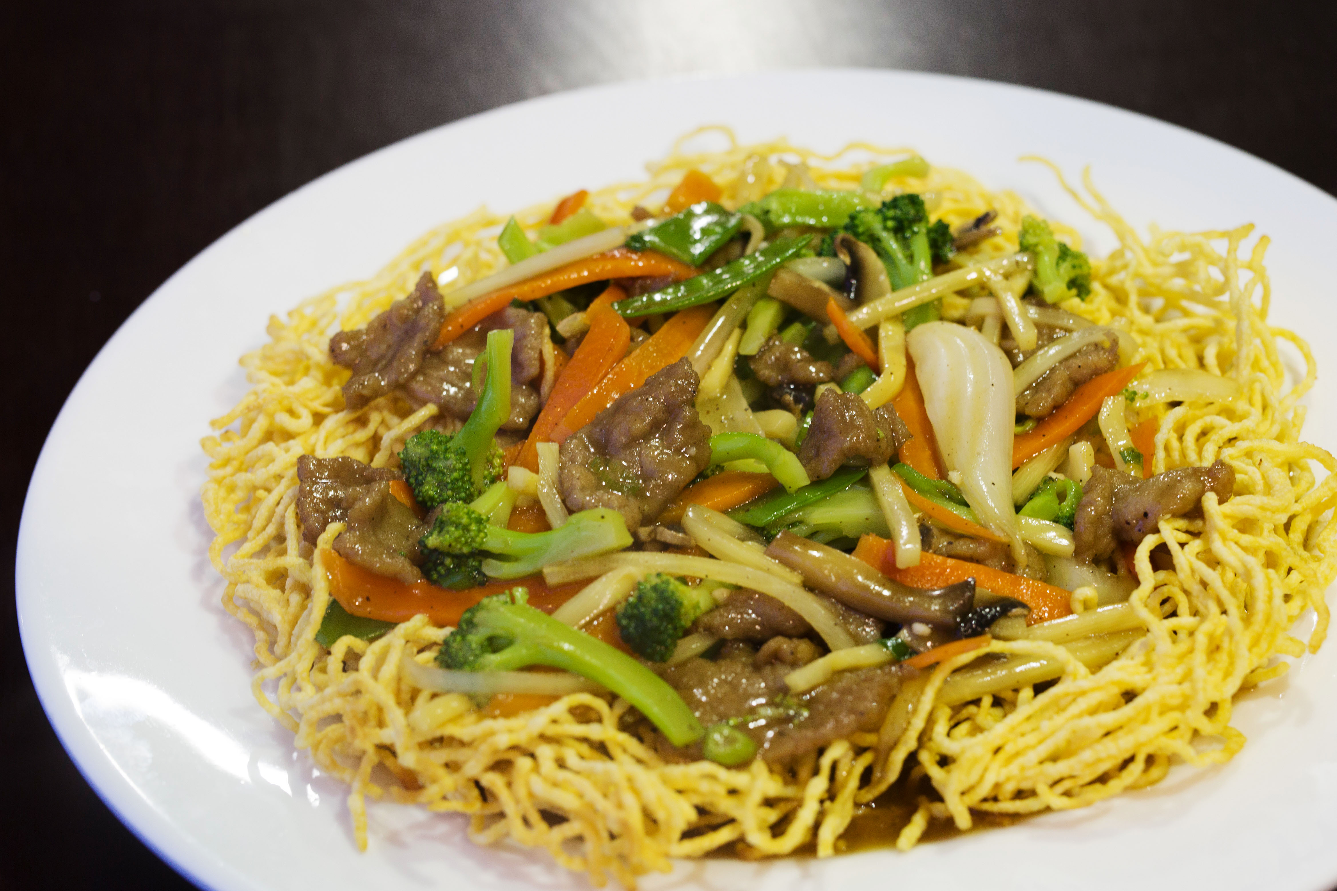 Order 22. Crispy Egg Noodle food online from Viet Rice store, Rio Rancho on bringmethat.com