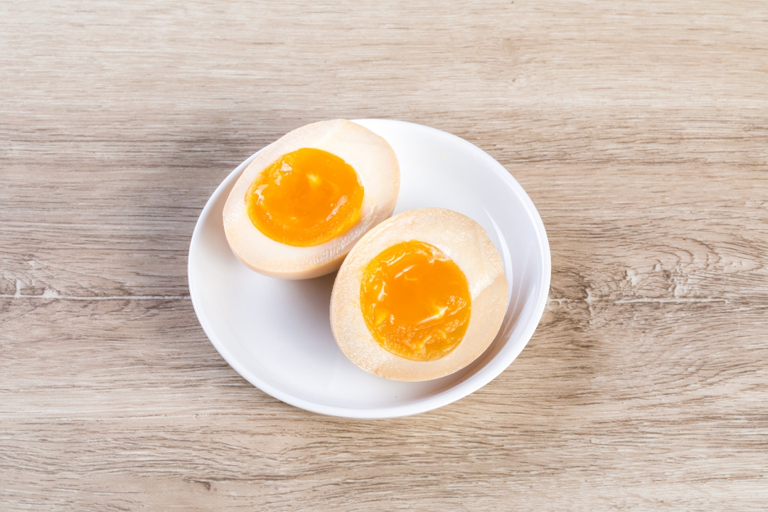 Order Soft Flavored Egg food online from Shin-Sen-Gumi Yakitori & Men-Ya store, Alhambra on bringmethat.com