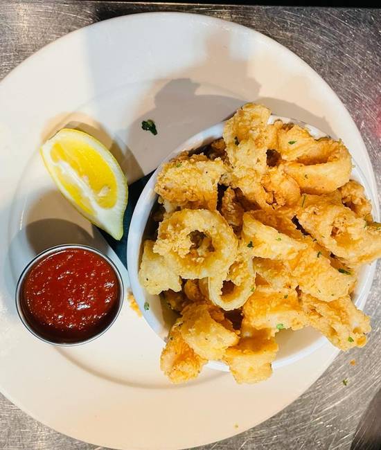 Order Fried Calamari food online from Station4 store, Washington on bringmethat.com