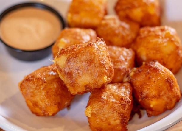 Order House Made Boulder Cheese Curds food online from The Boulder Tap House store, Rochester on bringmethat.com