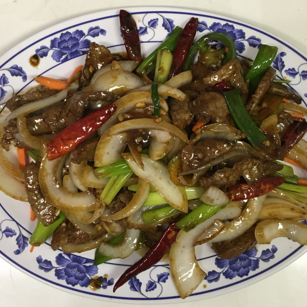 Order Mongolian Beef food online from Lucky Bamboo Restaurant store, Modesto on bringmethat.com