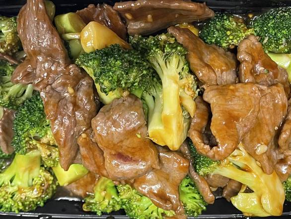 Order D01 Broccoli food online from Ding Asian Fusion store, Bethany on bringmethat.com