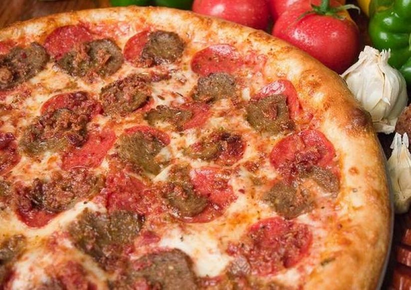 Order Manhattan Meat Lovers Pie - 18" food online from NYPD Pizza store, Orlando on bringmethat.com
