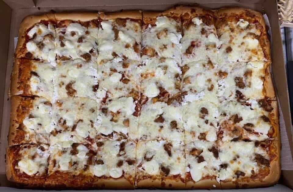 Order Chicken Parmigiana Pizza - 12" (6 Slices) food online from Pizza Time store, Saratoga Springs on bringmethat.com