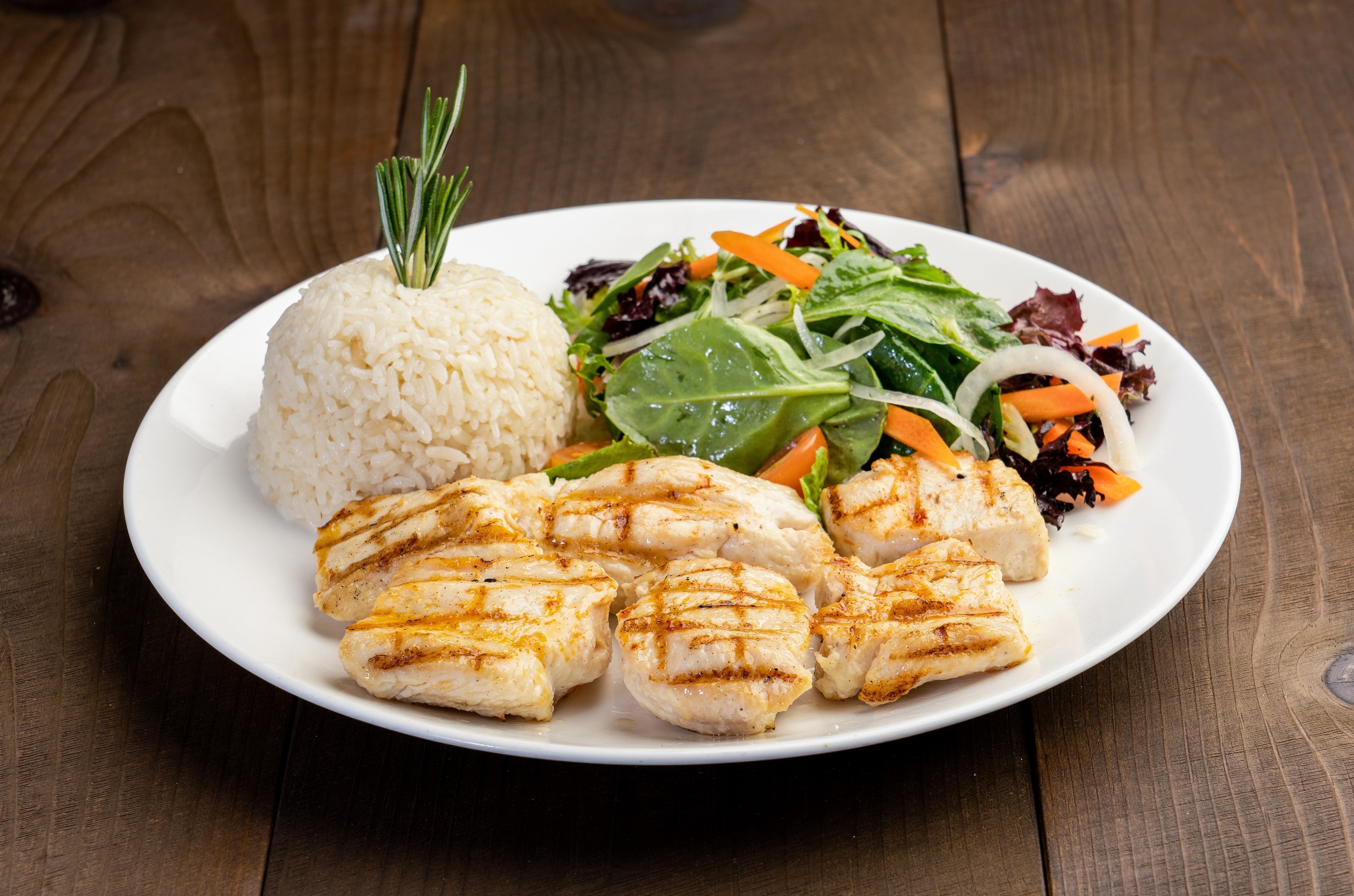 Order Chicken Shish food online from Masal Cafe store, Brooklyn on bringmethat.com