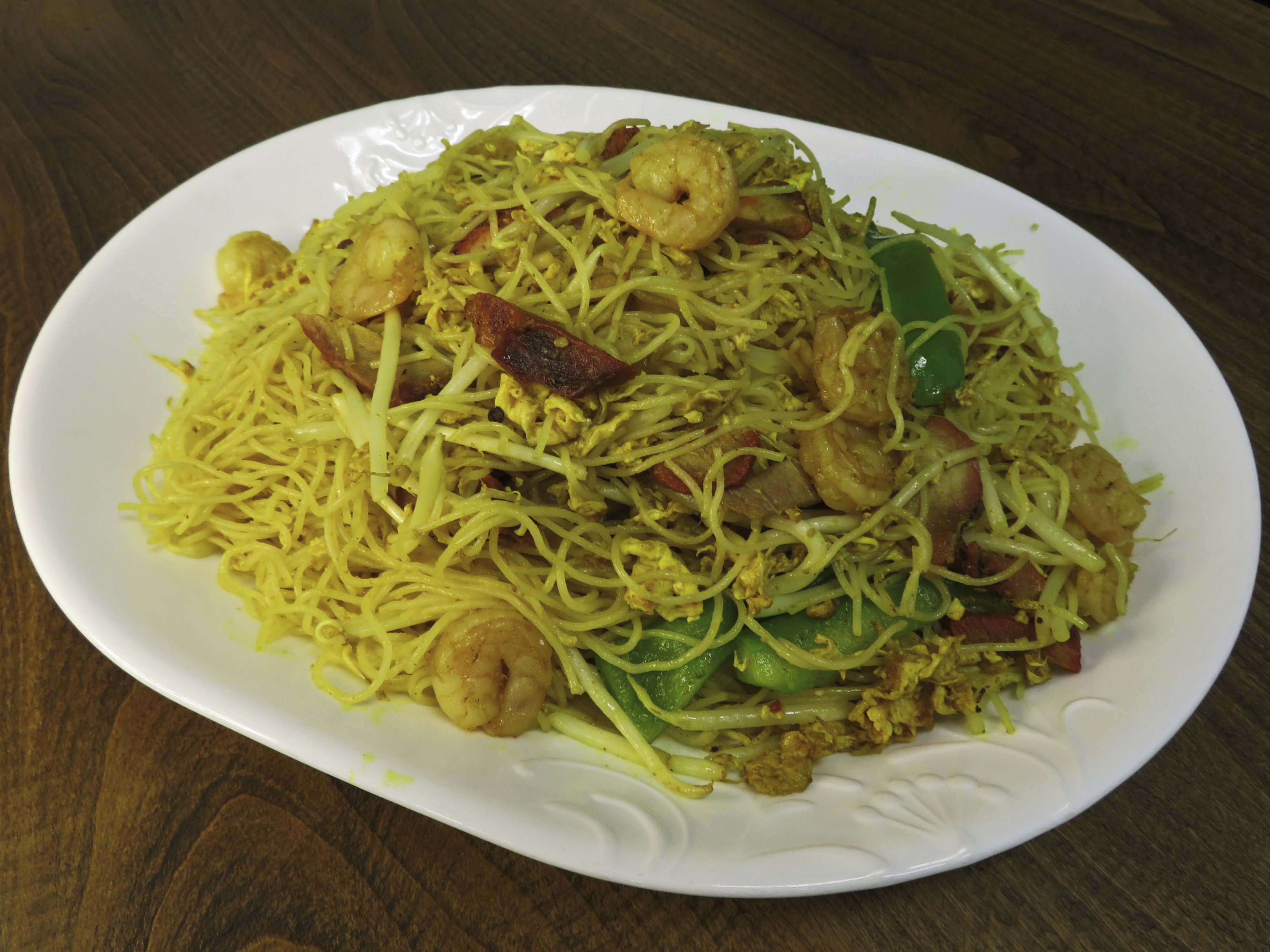Order Singapore Style Stir-Fried Rice Noodle with Curry food online from China Garden store, Castro Valley on bringmethat.com