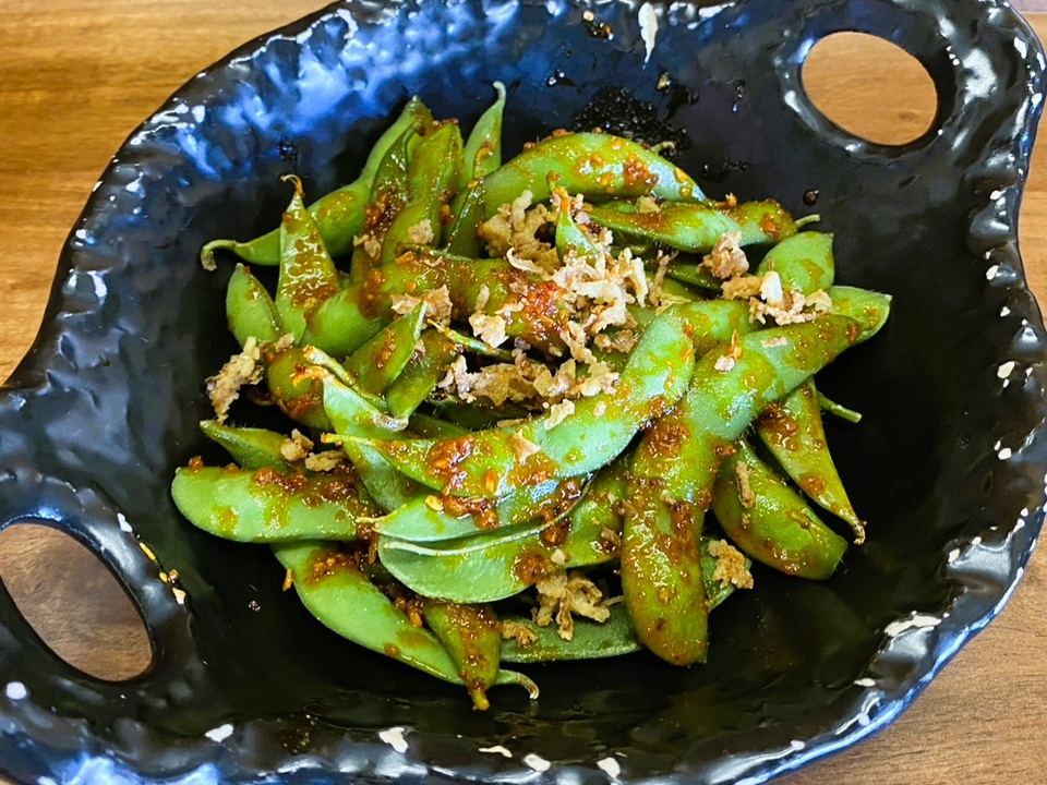 Order Spicy Garlic Edamame food online from Taiko store, Irvine on bringmethat.com