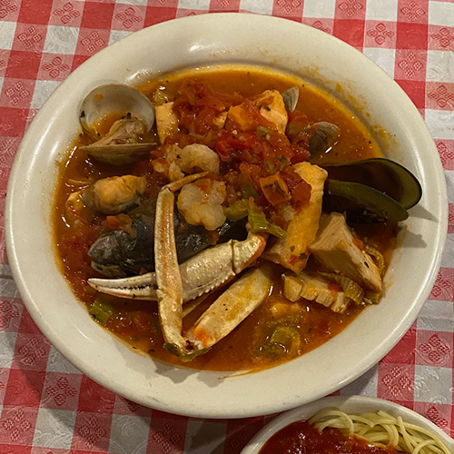 Order Cioppino food online from Mama Cozza's store, Anaheim on bringmethat.com