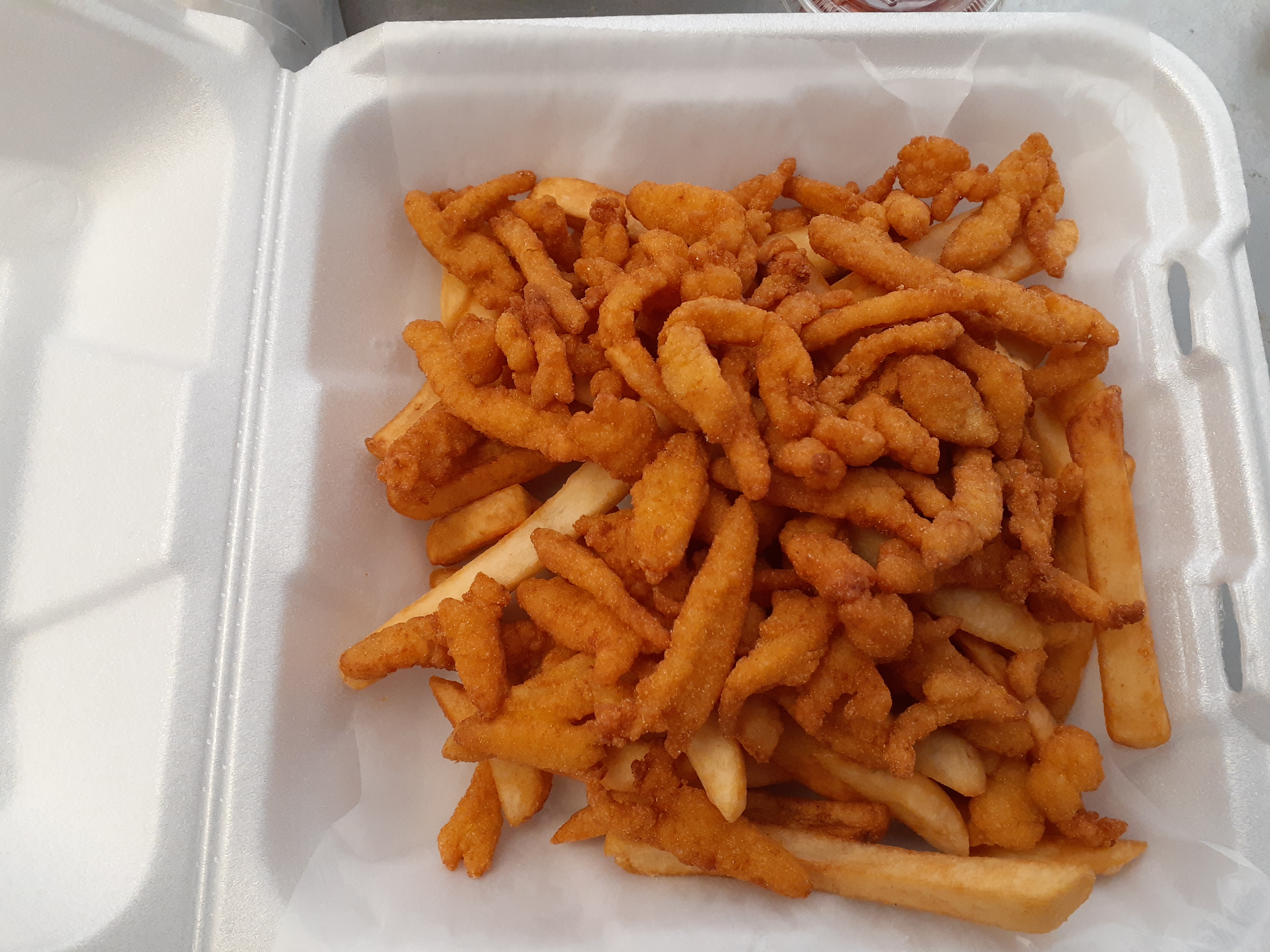 Order Clam Strip Basket food online from Patriot Eatery & Pizzeria store, Dayton on bringmethat.com