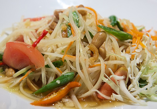 Order Papaya Salad with Salty Crab food online from Issara Thai Cuisine store, Huntington Beach on bringmethat.com