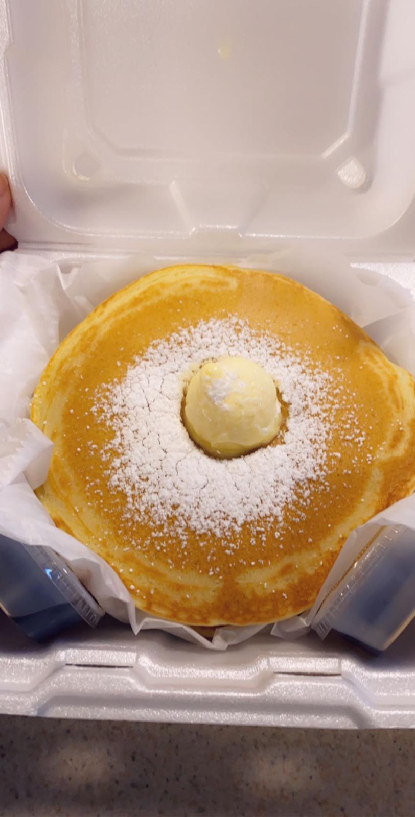 Order Golden Buttermilk Pancakes food online from Blts Breakfast Lunch Takeout store, Lynn on bringmethat.com