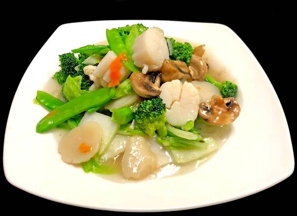 Order Scallop w/ Vegetables food online from Soul of China store, La Quinta on bringmethat.com