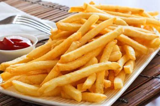 Order French Fries food online from Versace Dominican Restaurant store, Lilburn on bringmethat.com