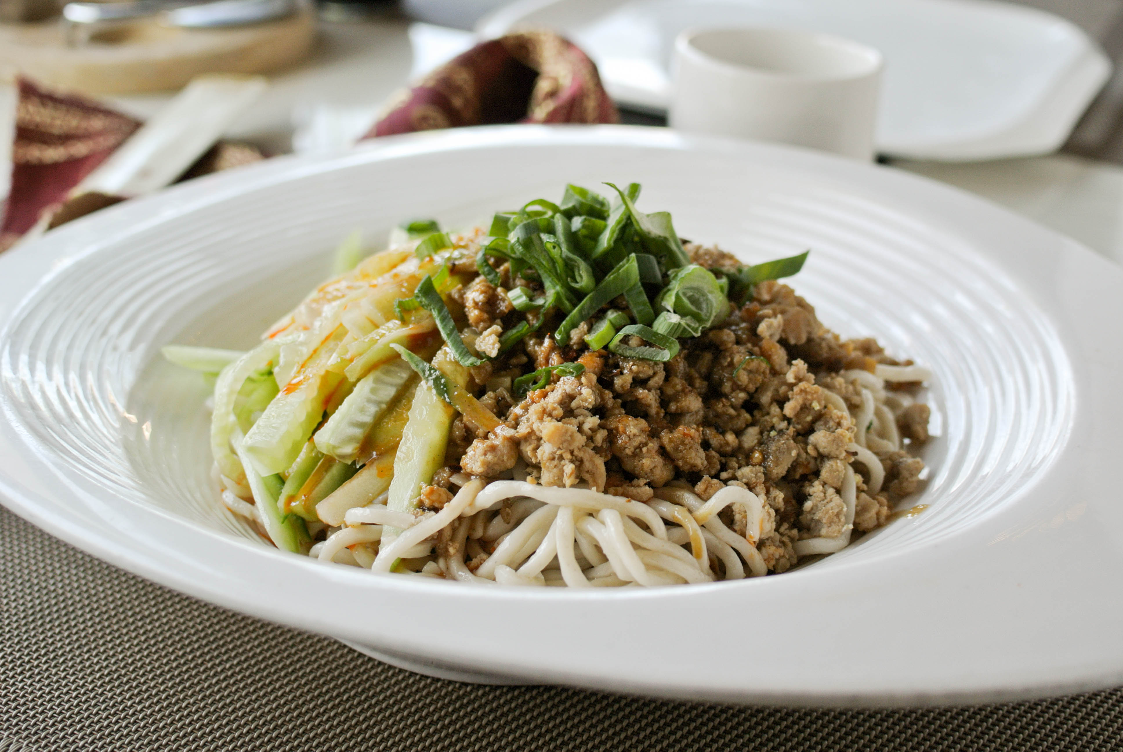 Order Sichuan Cold Noodles 四川涼麵 food online from Fey Restaurant store, Menlo Park on bringmethat.com