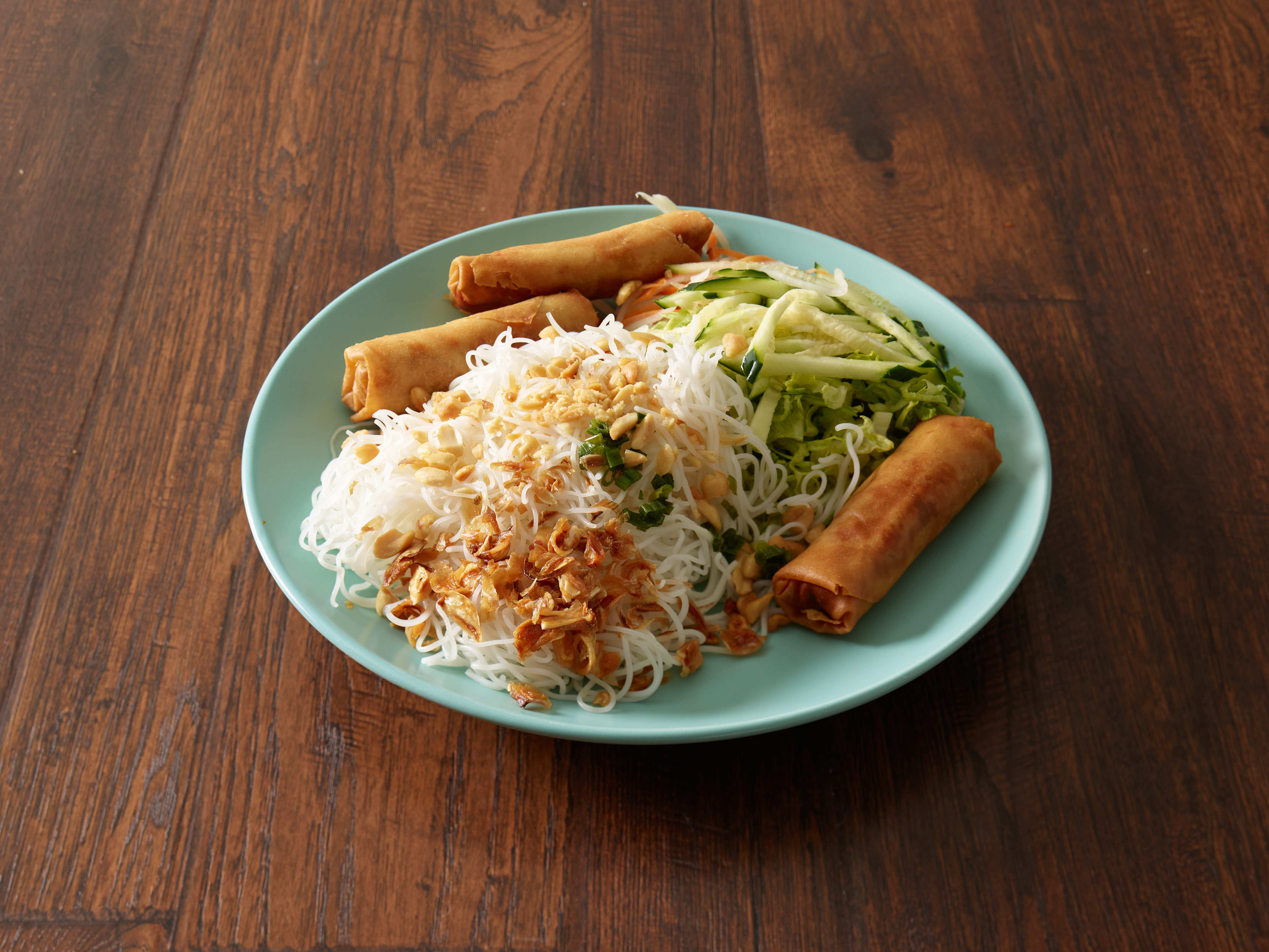 Order N4. Vermicelli Noodles with Egg Roll/ Bun Cha Gio food online from Max Saigon store, Chandler on bringmethat.com