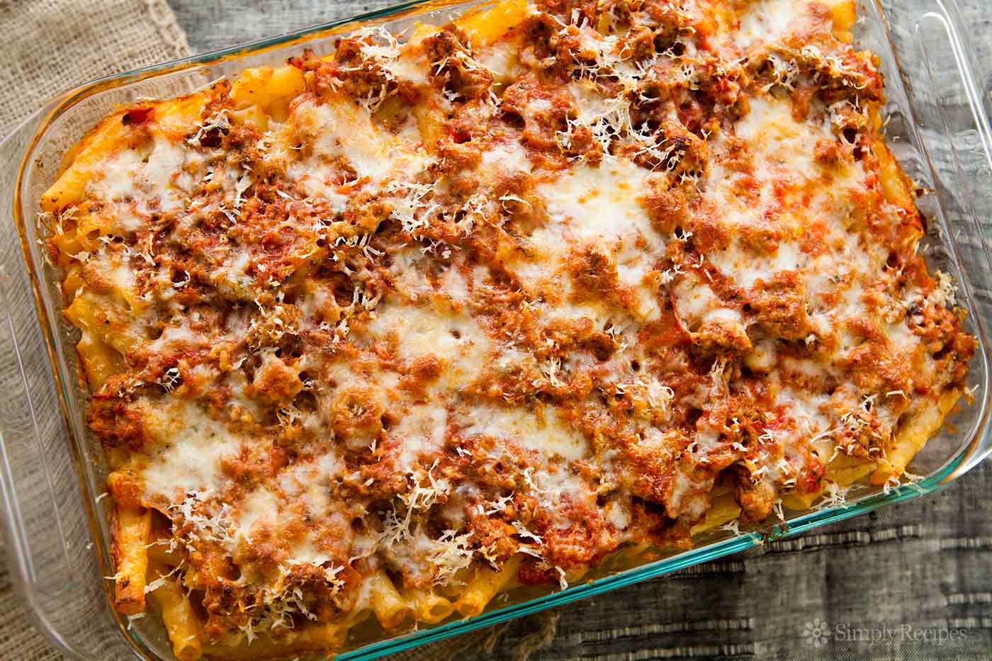 Order Baked Ziti food online from Pizza Station store, Bellevue on bringmethat.com