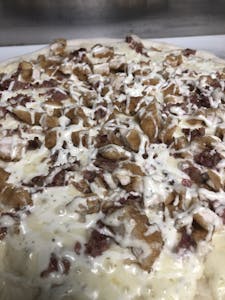 Order Chicken Bacon Ranch Pizza food online from Zia's store, Nassau on bringmethat.com