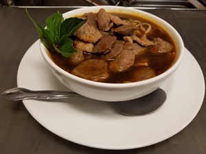 Order Beef Noodle Soup food online from Simply Thai store, Fort Collins on bringmethat.com