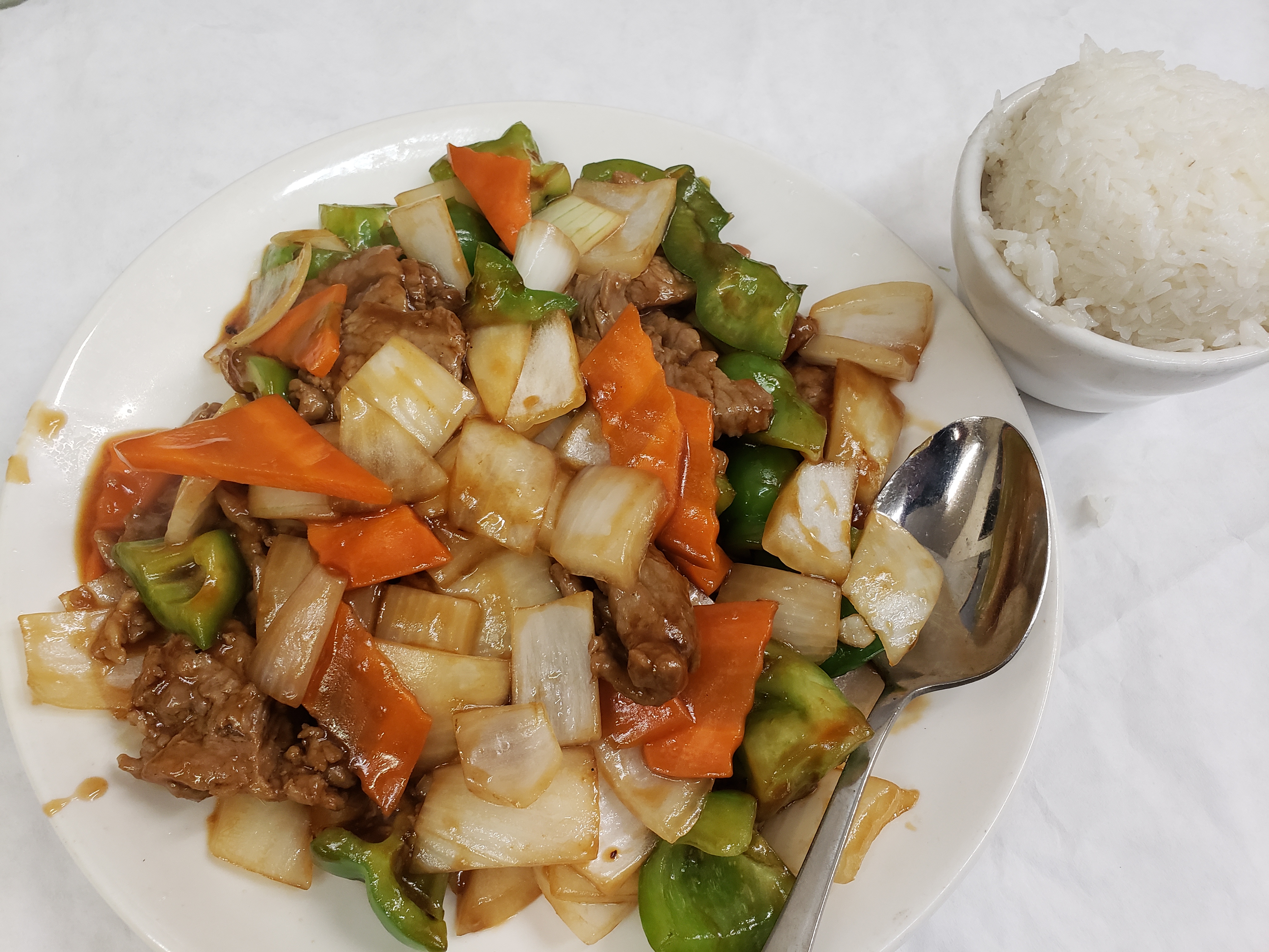 Order Pepper Steak with Onion 青椒牛 food online from Jade Palace store, Louisville on bringmethat.com