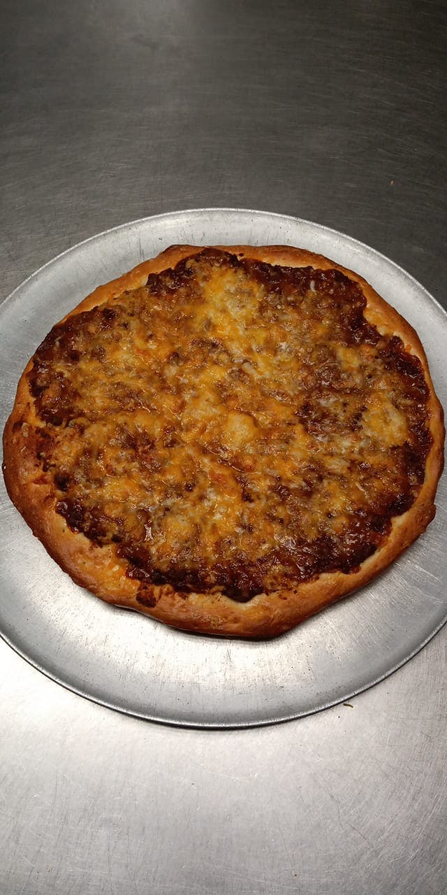Order Chili Pizza - Small 12" food online from Nonna Pizzeria store, Depew on bringmethat.com