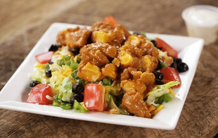 Order Buffalo Chicken Salad food online from Zeppe's Pizzeria-Highland Hts store, Cleveland on bringmethat.com
